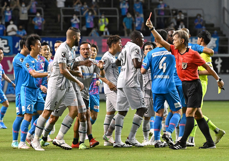 水泳帽 キング 総選挙 日本の常識とは違う意味も 西スポ的サッカー用語50音 西日本スポーツ