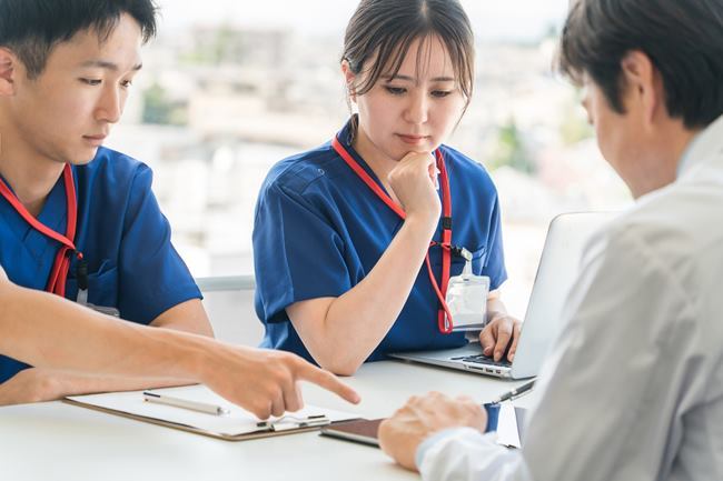看護師不足を解消する新常識【クーラ】 採用を成功に導く秘訣は